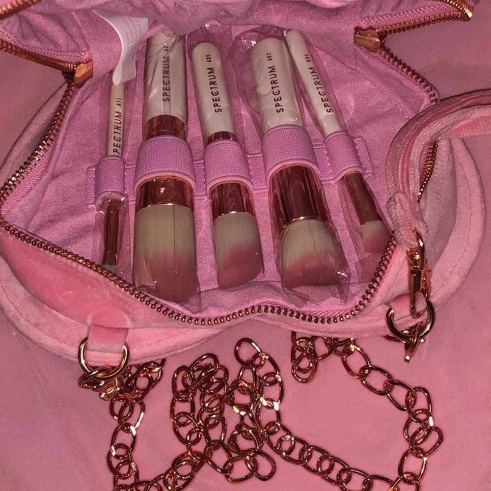 BNIB Pink Heart Purse & Professional Makeup Brushes